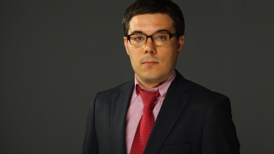 Березовец считает, что военная промышленность Запада намеренно раздувает российскую угрозу