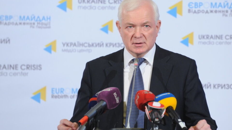 Маломуж считает, что миру угрожает ядерный конфликт