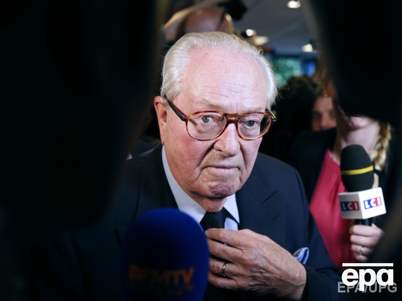 Жан Мари Ле Пен:&nbsp;Я не хочу наносить ущерб нашему движению и готов пожертвовать своей кандидатурой на выборах, если так нужно