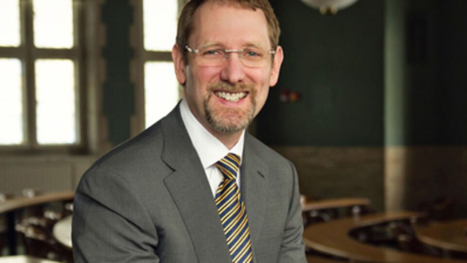 Американский профессор: Россия ведет себя как бандит, потому что не умеет по-другому