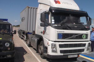 Украина продолжает поставки продуктов в Крым
