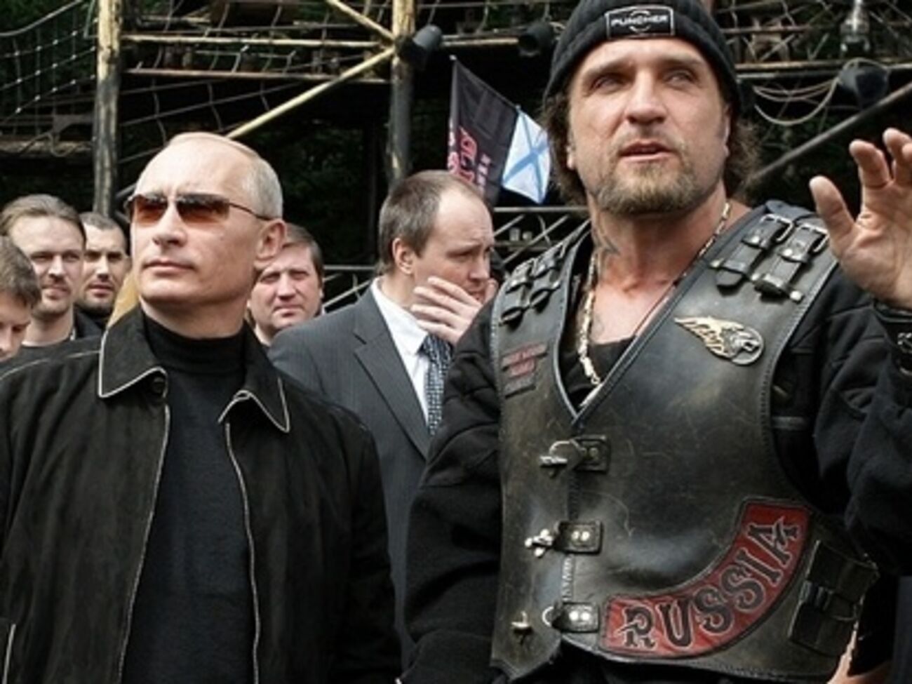 "Хирург" и Путин – давние знакомые