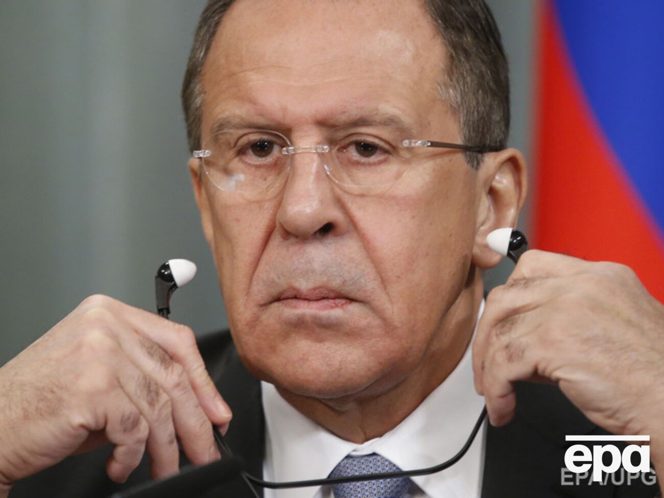 Лавров примет участие в переговорах