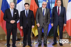 Главы МИД Франции Лоран Фабиус, Украины – Павел Климкин, Германии – Франк-Вальтер Штайнмайер и России – Сергей Лавров