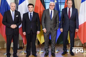 Лоран Фабиус, Павел Климкин, Франк-Вальтер Штайнмайер и Сергей Лавров закончили переговоры в Берлине и сделали специальное заявление