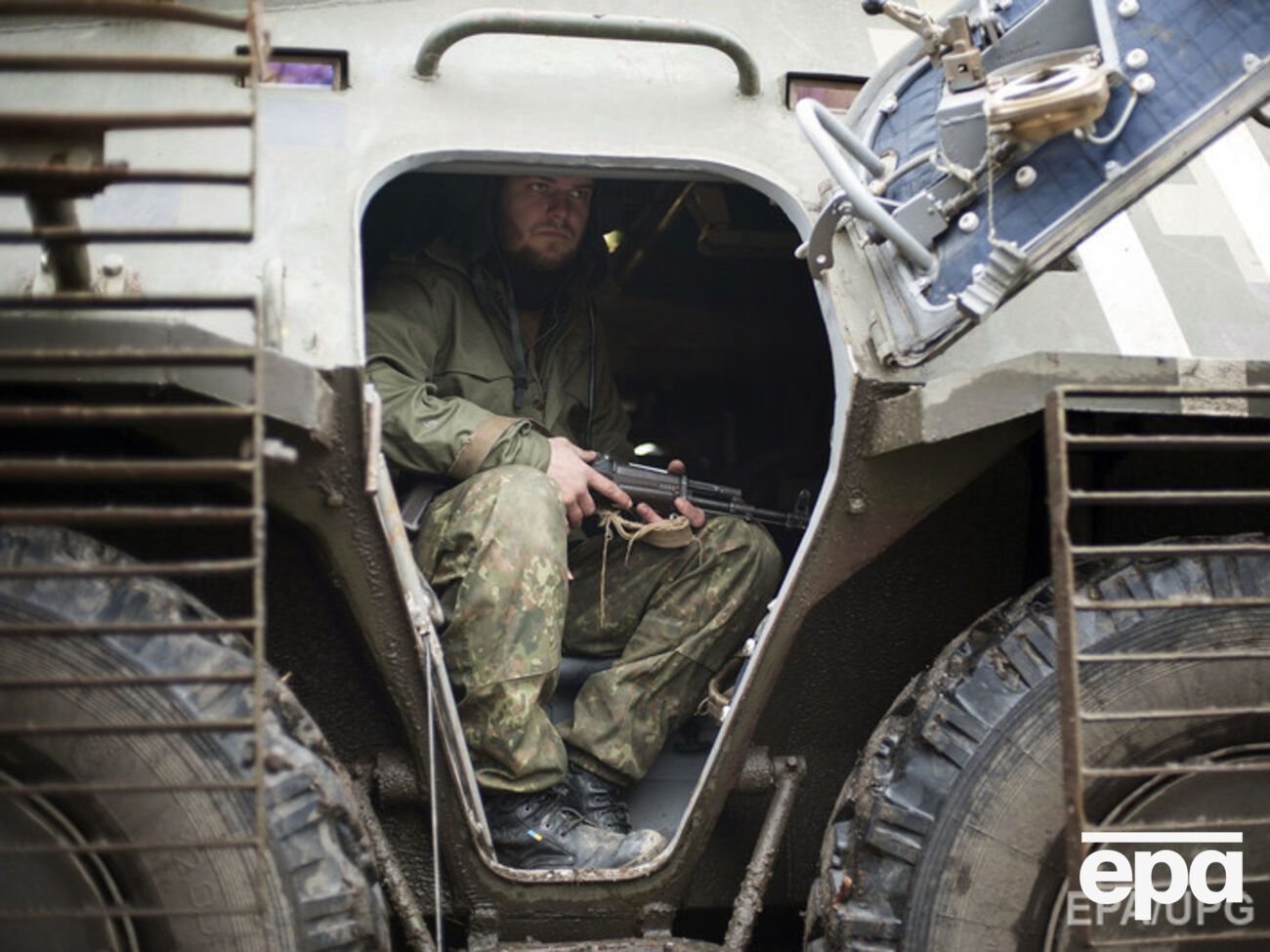 Батальон ОУН покинул позиции в Песках