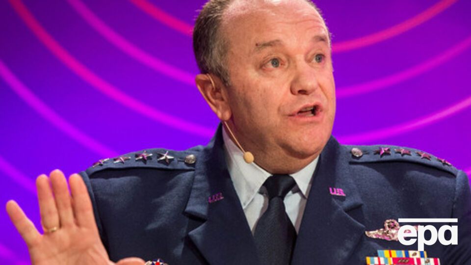 Бридлав: И хотя я продолжаю верить в то, что этот конфликт не имеет военного решения, тренировки помогут увеличить обороноспособность Украины, а также будут способствовать реформам