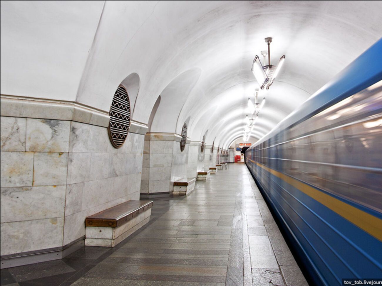 В настоящее время движение поездов осуществляется в соответствии с графиком