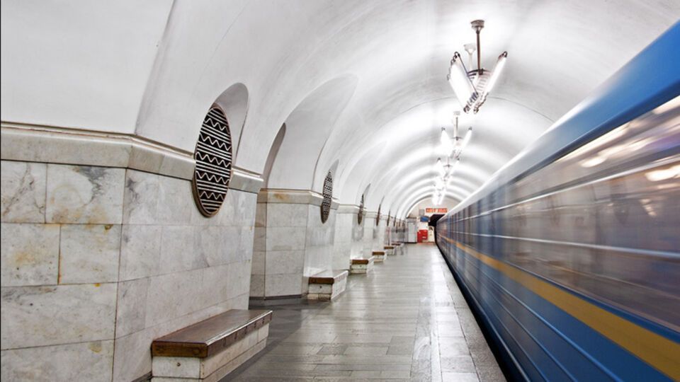 В настоящее время движение поездов осуществляется в соответствии с графиком