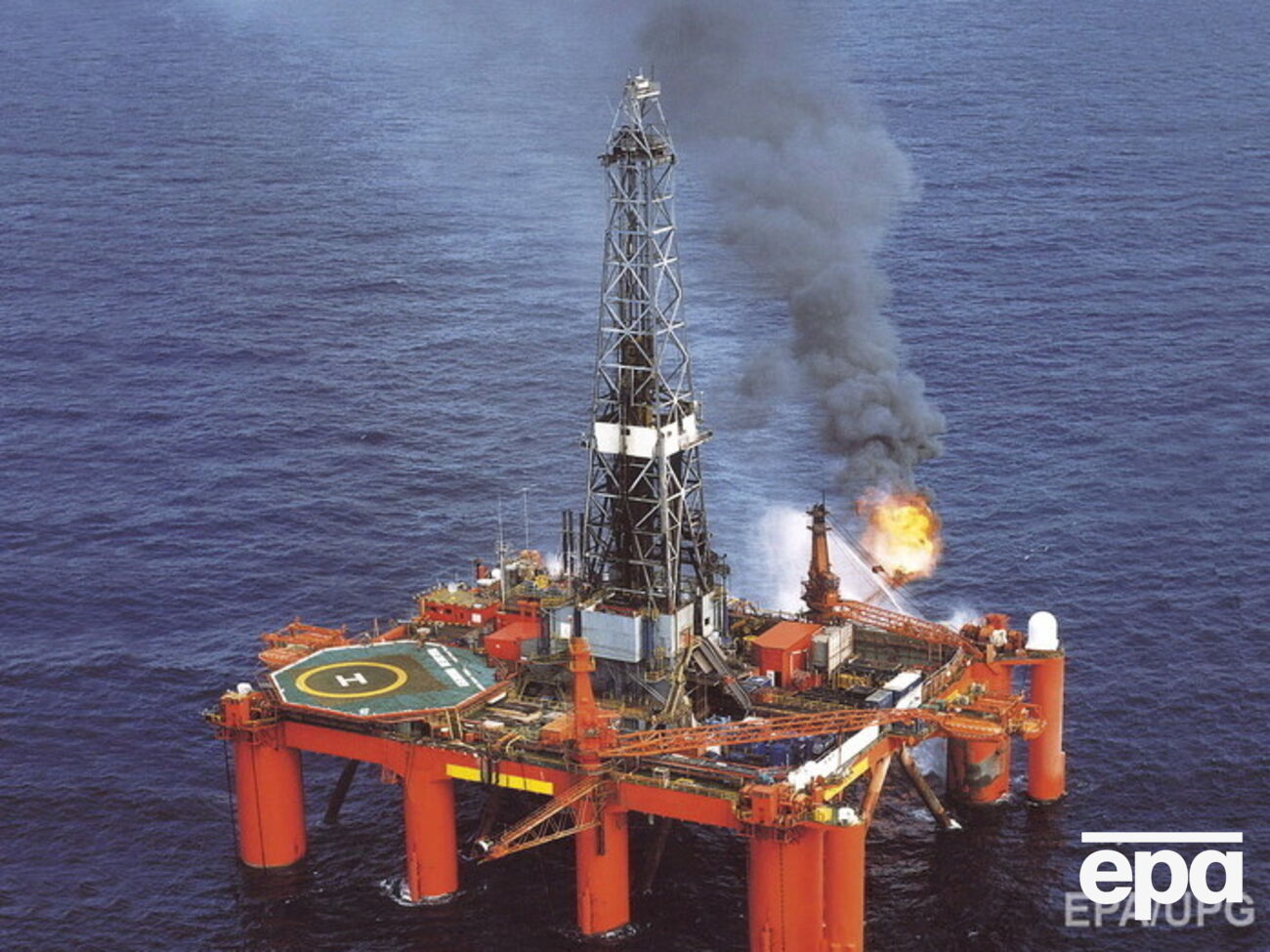 Нефть продолжает расти в цене