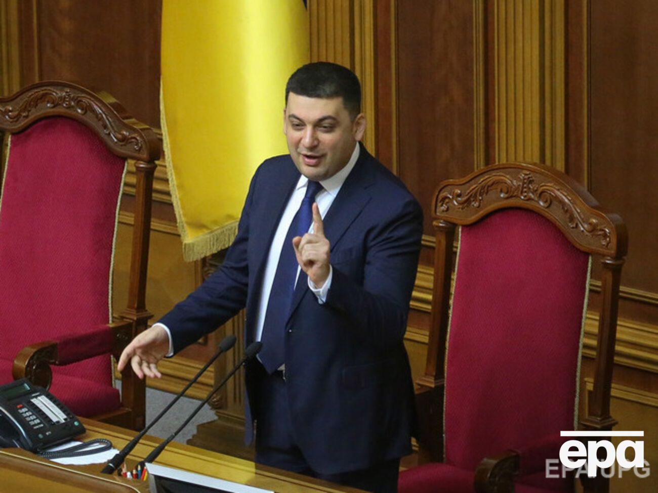 Гройсман назвал точный размер зарплаты нардепов