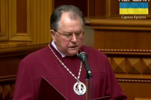 Баулин не сказал, намерен ли он заявлять о самоотводе