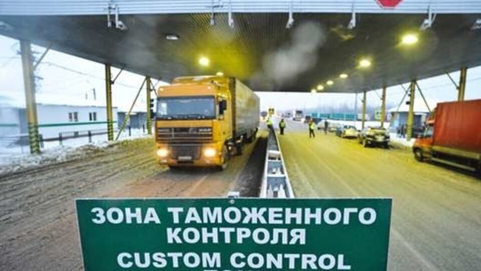 Прокуратура расследует злоупотребления на одесской таможне