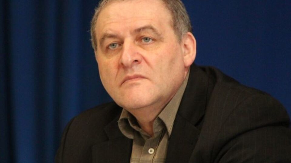 Захаров считает, что политиков и чиновников, связанных с бывшей властью, могут устранять как нежелательных свидетелей