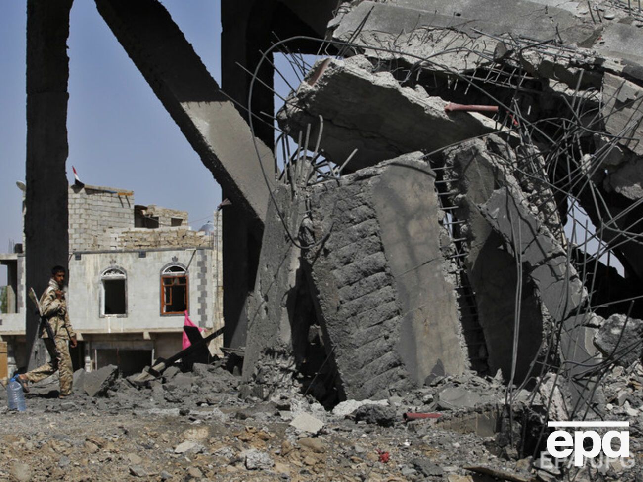 В Йемене продолжаются боевые действия