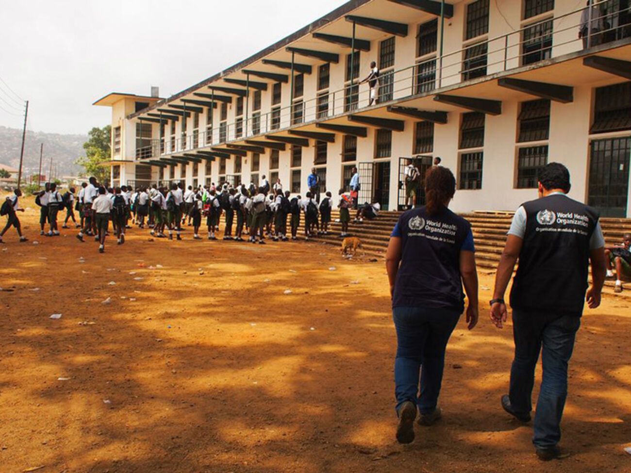 В Африке люди продолжают заболевать вирусом Эбола