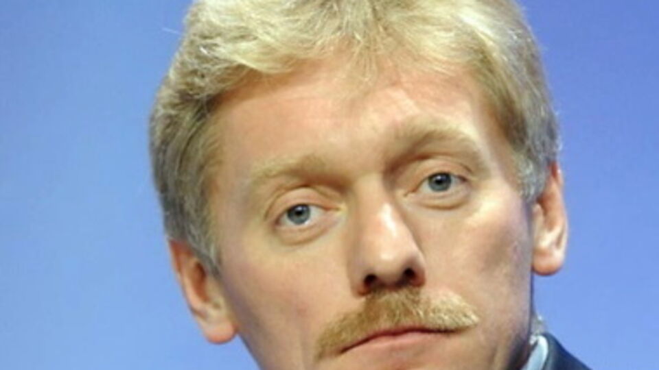 Песков: Присутствие в Украине иностранных инструкторов мешает реализации Минских соглашений