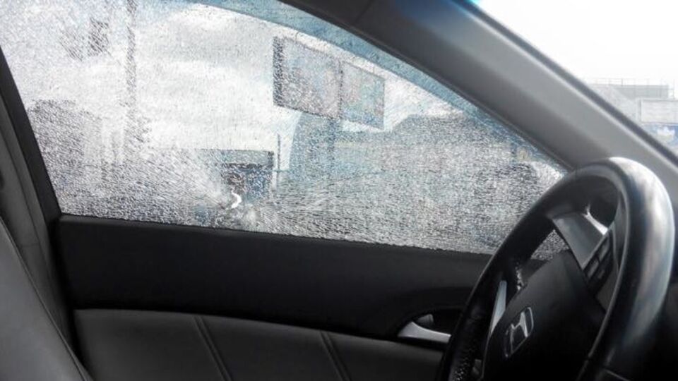 Результат нападения на автомобиль заместителя командира батальона "Киев-1"