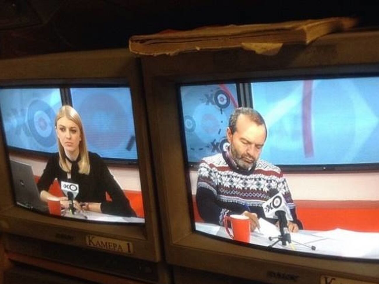 Ведущая радиостанции "Эхо Москвы" считает, что в России живут всего 8 млн человек. Видео