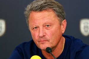 Маркевич оказал помощь тренировочной базе "Азова"