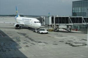 Попытку вывезти украинок за границу пресекли пограничники Отдельного контрольно-пропускного пункта "Киев"