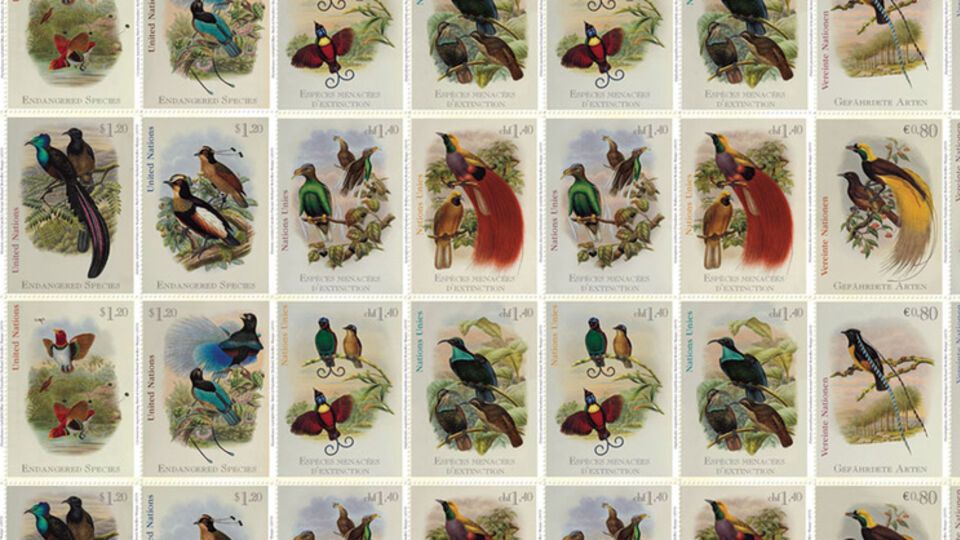 Марки посвящены защите исчезающих видов животных, рыб, птиц и растений