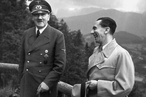 Адольф Гитлер и Йозеф Геббельс