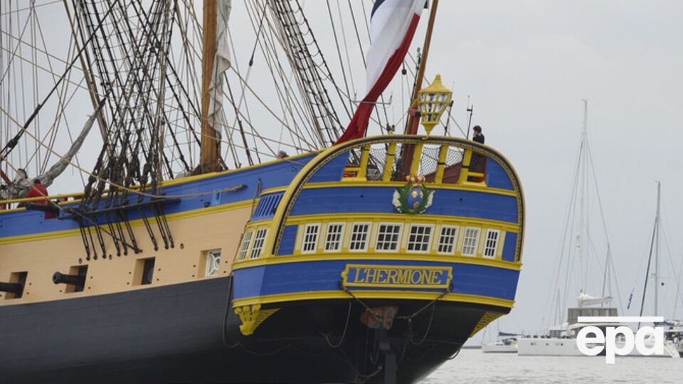 Копия фрегата "Гермиона" воспроизведет историческое трансатлантическое путешествие. Фоторепортаж