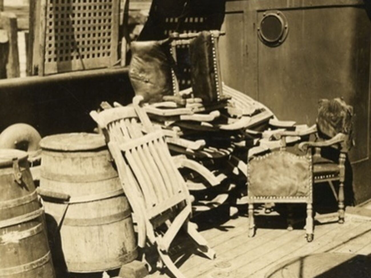 Шезлонг с "Титаника" ушел с молотка