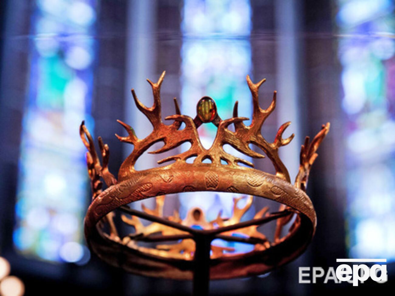 Премьеру пятого сезона фэнтезийной драмы HBO 12 апреля 2015 года посмотрели восемь миллионов человек