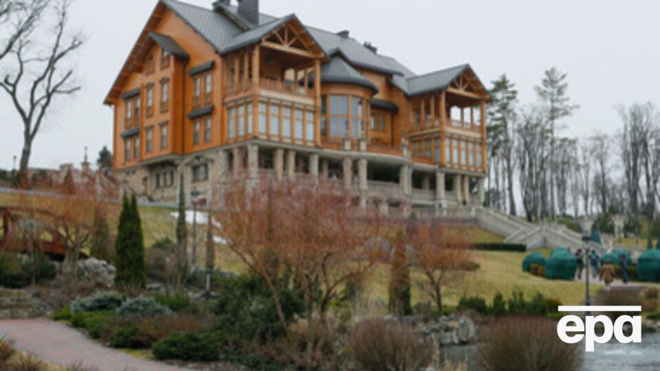 СМИ: Из Киева в "Межигорье" снова пустят экскурсионный теплоход