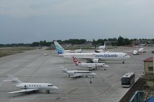 В аэропорту Львов начал работать принцип "открытого неба"