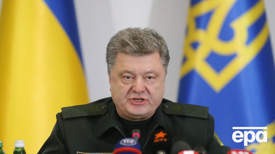 Петр Порошенко заявил, что зарплаты военных повысятся