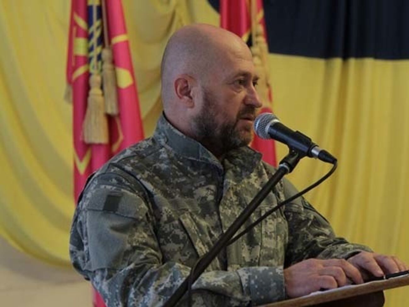 И.о. командира 24-го отдельного штурмового батальона ("Айдар") подполковник Евгений Пташник