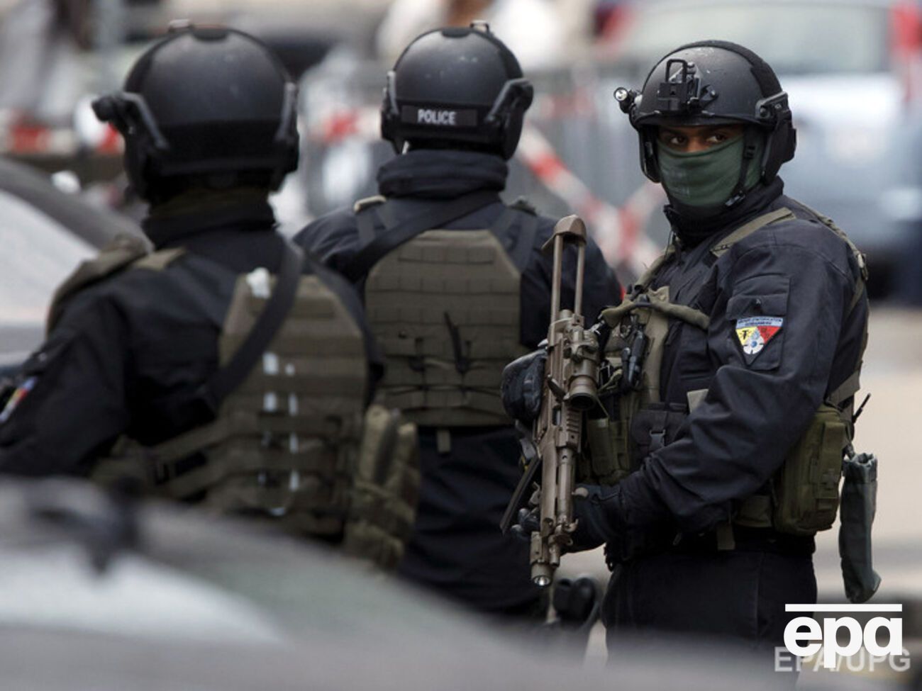 Полиция задержала подозреваемых в симпатиях к террористам