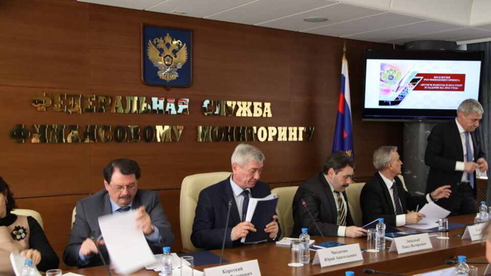 Ошибочную информацию опубликовало сегодня российское издание "Известия"