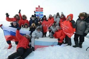 Власти Норвегии считают, что Рогозин не имел права находиться на архипелаге