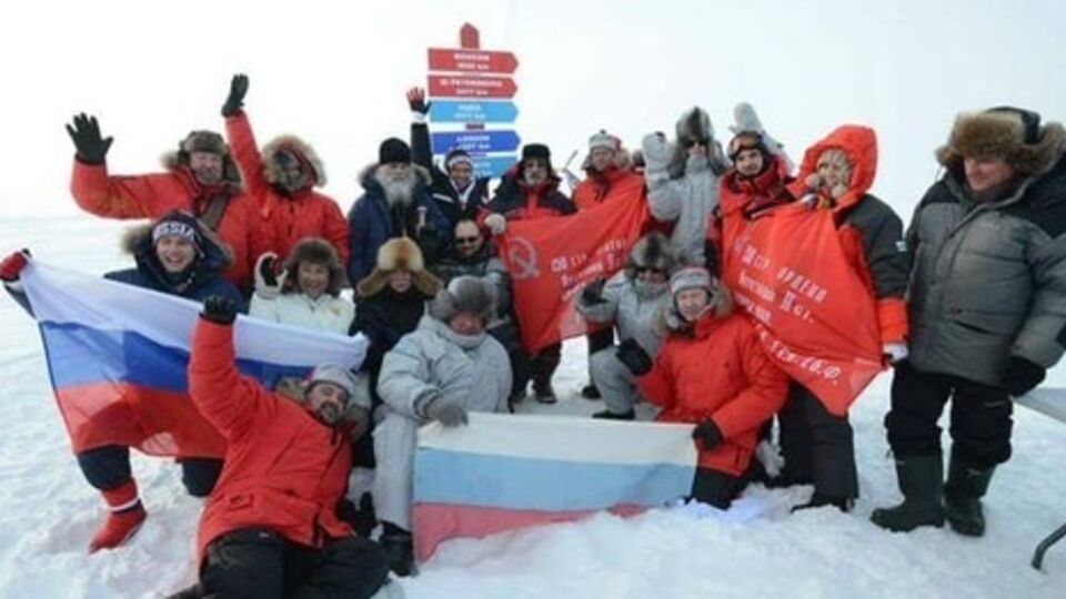 Власти Норвегии считают, что Рогозин не имел права находиться на архипелаге