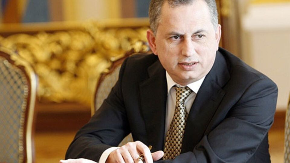 Возглавил заседание "теневого" правительства бывший вице-премьер, глава "Опозиционного блока" Борис Колесников