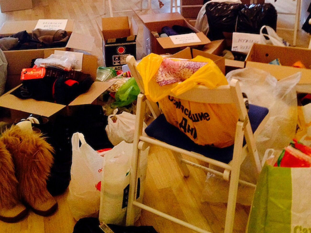 СМИ: Петербургским активистам пришлось лично сопровождать гуманитарную помощь в Хакасию