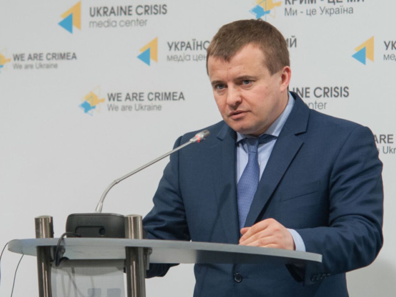 Владимир Демчишин сообщил, что Украина не оплачивает поставки электроэнергии из РФ в зону АТО