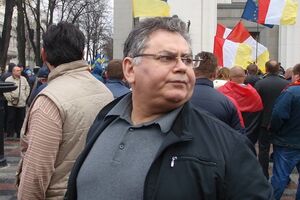 У Волоха есть две версии сегодняшних обысков