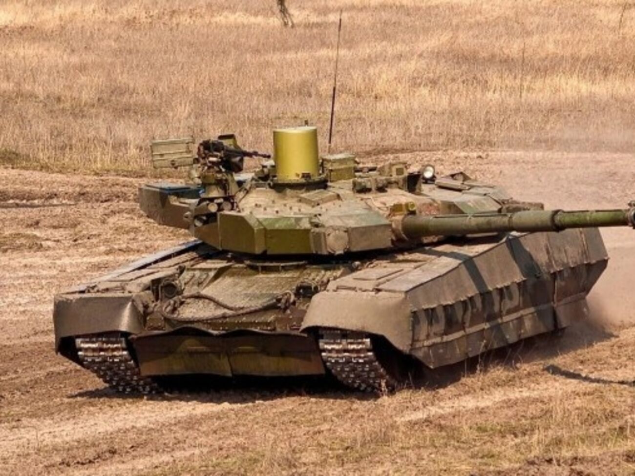 Экспорт "Оплотов" ускорит перевооружение армии