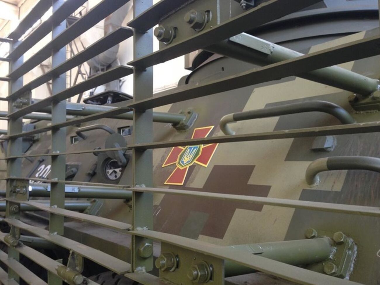 В числе обновленной техники &mdash; танки, БТР, БМП и ракетно-артиллерийского вооружение