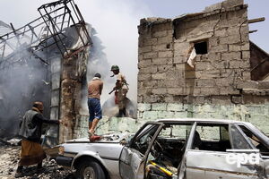 Военная операция продолжалась в Йемене почти месяц