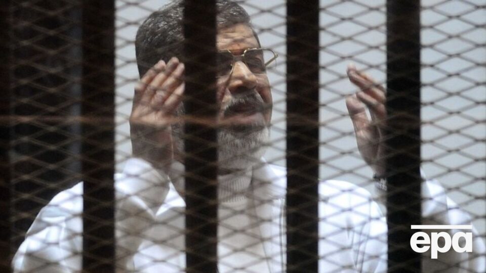 Мухаммед Мурси был приговорен к 20 годам заключения
