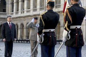 Порошенко прибыл во Францию. Фоторепортаж