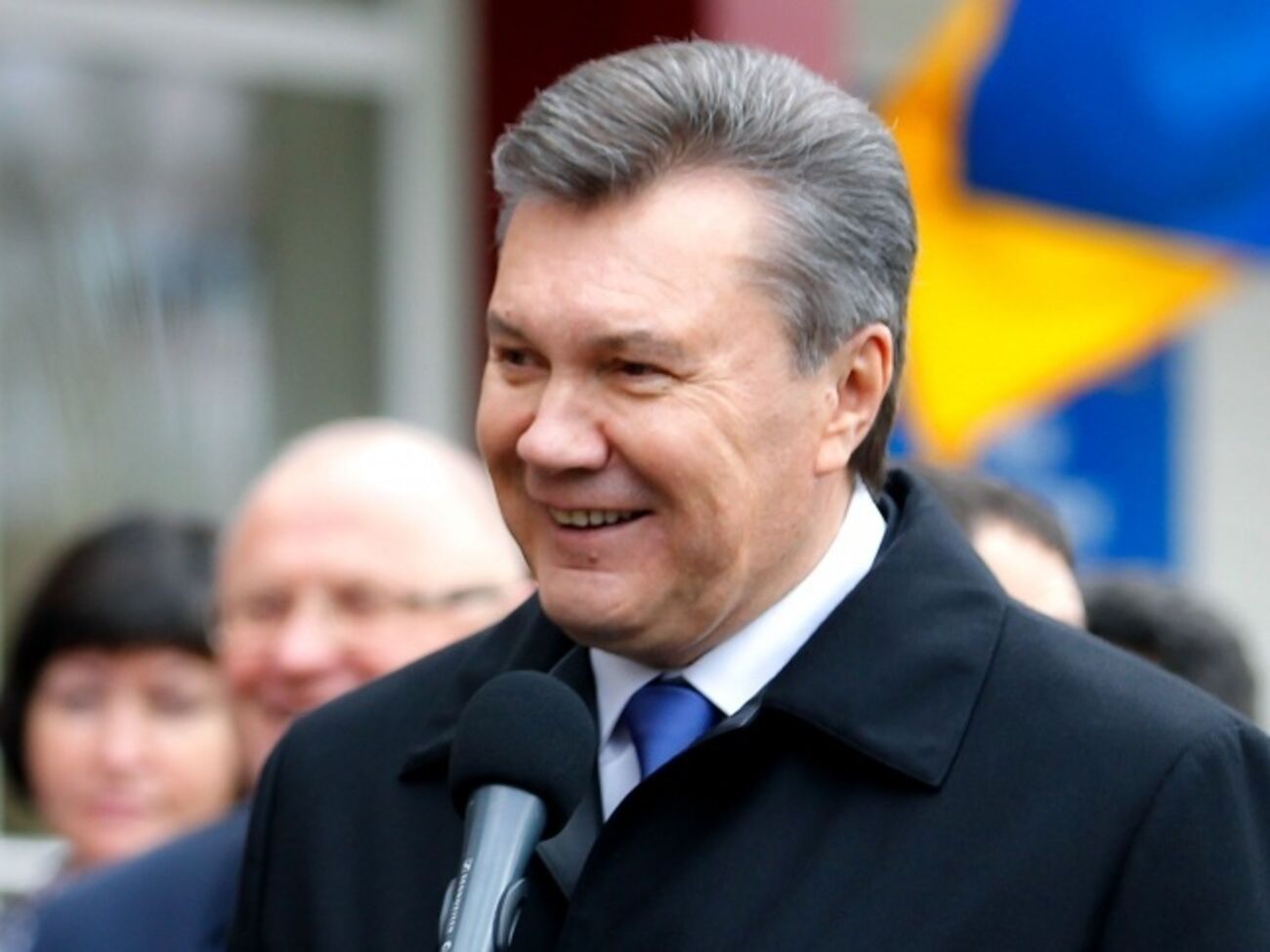 Польским политикам Виктор Янукович озвучивал разные версии о происхождении своего богатства