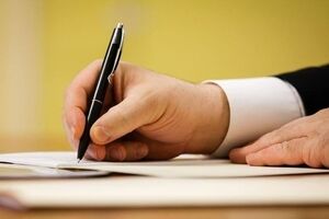 Согласно указу, в 2015 году будет выпущена почтовая марка, посвященная 100-ю победы УСС