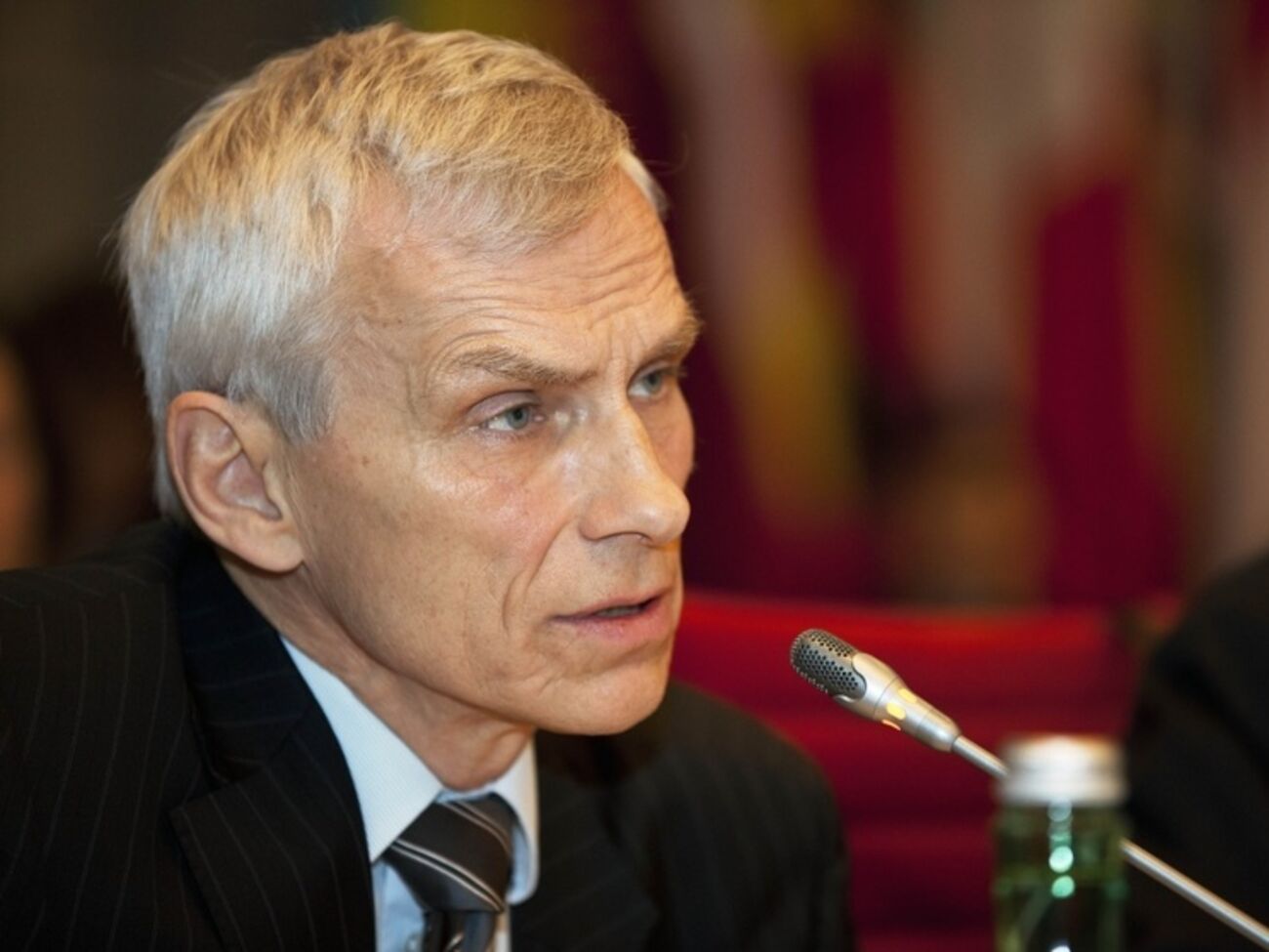 Марцин Свенчицки: Если за децентрализацию отвечает политик, который решает еще девять задач, он не имеет достаточно времени, чтобы подготовить эти законы